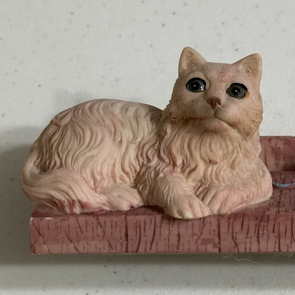 Continental Creations Yellow Persian Cat Resin‎ Photo Frame Holder Kitschy VTG